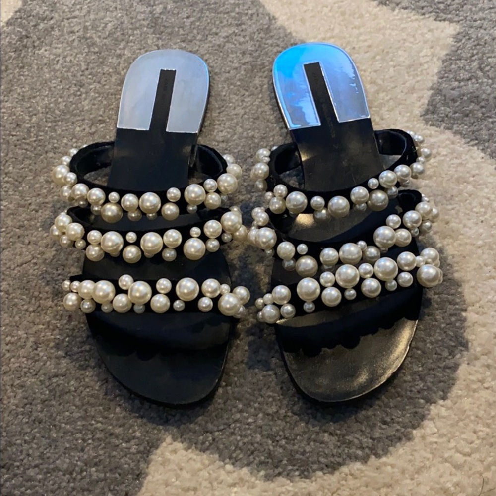 Zara sandals size 38